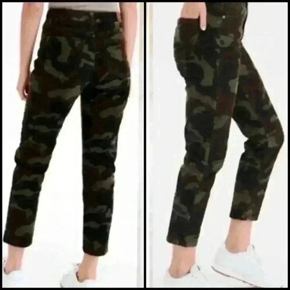 New! American Eagle Super Stretch Camo Mom Corduroy Jeans - Picture 1 of 8